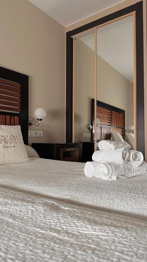 Nieves Hotel *